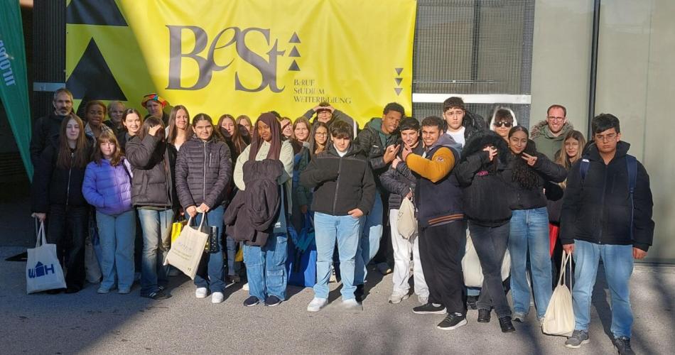 Besuch Berufs- & Bildungsmesse (BeSt) der 4. Klassen am 29.11.2024.