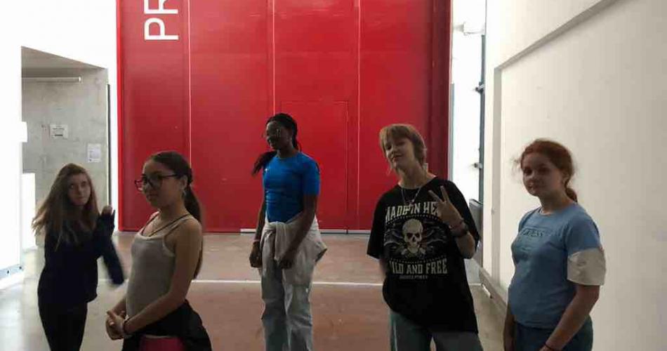 Besuch des Landestheaters 2c und 2d